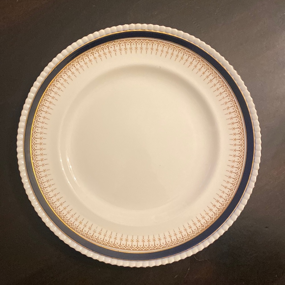 Fondeville Ambassador Ware England dinner plate in blue and gold on cream.